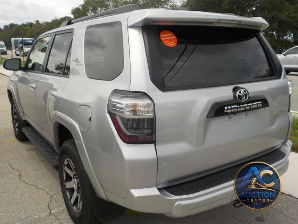 2024 Toyota 4Runner TRD Off Road