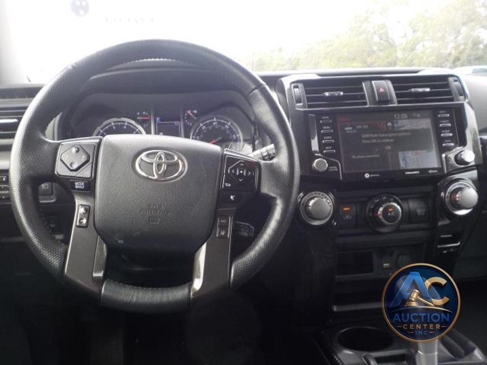 2024 Toyota 4Runner TRD Off Road