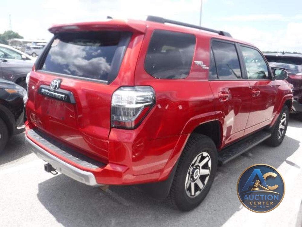 2024 Toyota 4Runner TRD Off Road