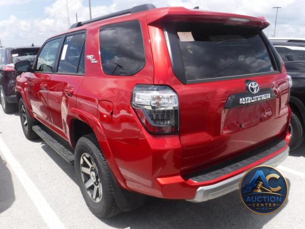 2024 Toyota 4Runner TRD Off Road