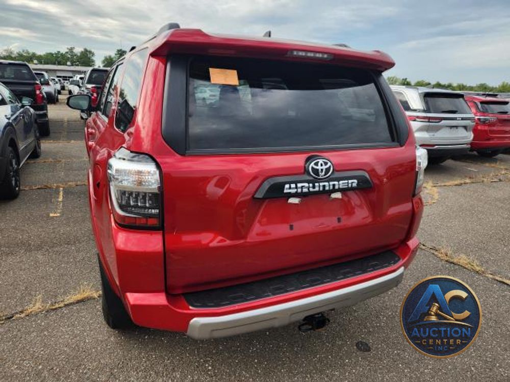 2024 Toyota 4Runner TRD Off Road