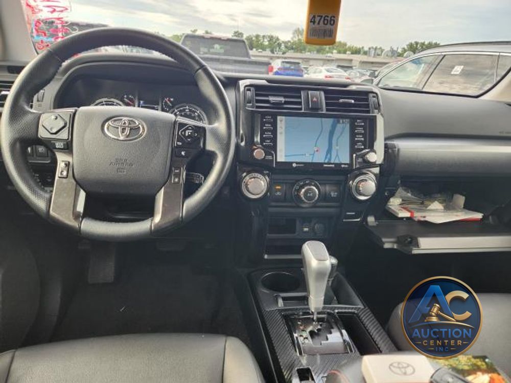 2024 Toyota 4Runner TRD Off Road