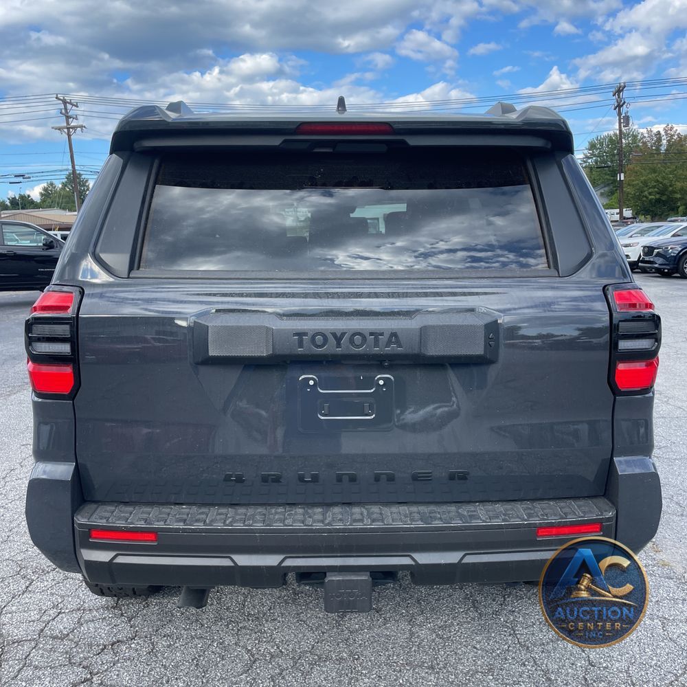 2025 Toyota 4Runner SR5