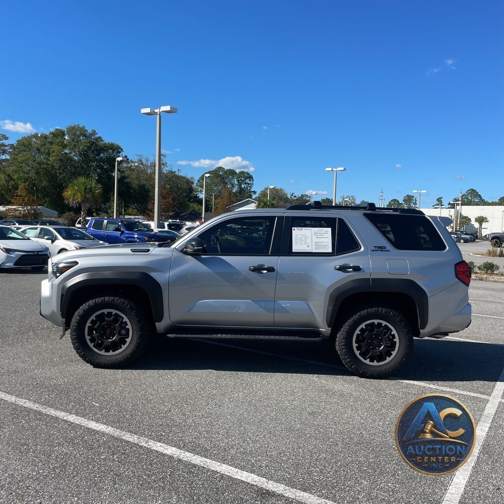 2025 Toyota 4Runner TRD Off-Road HV