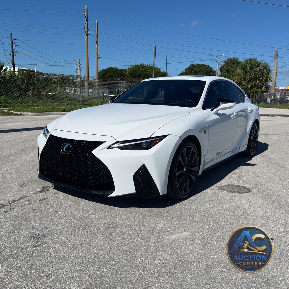 2025 Lexus IS 350 F SPORT Design