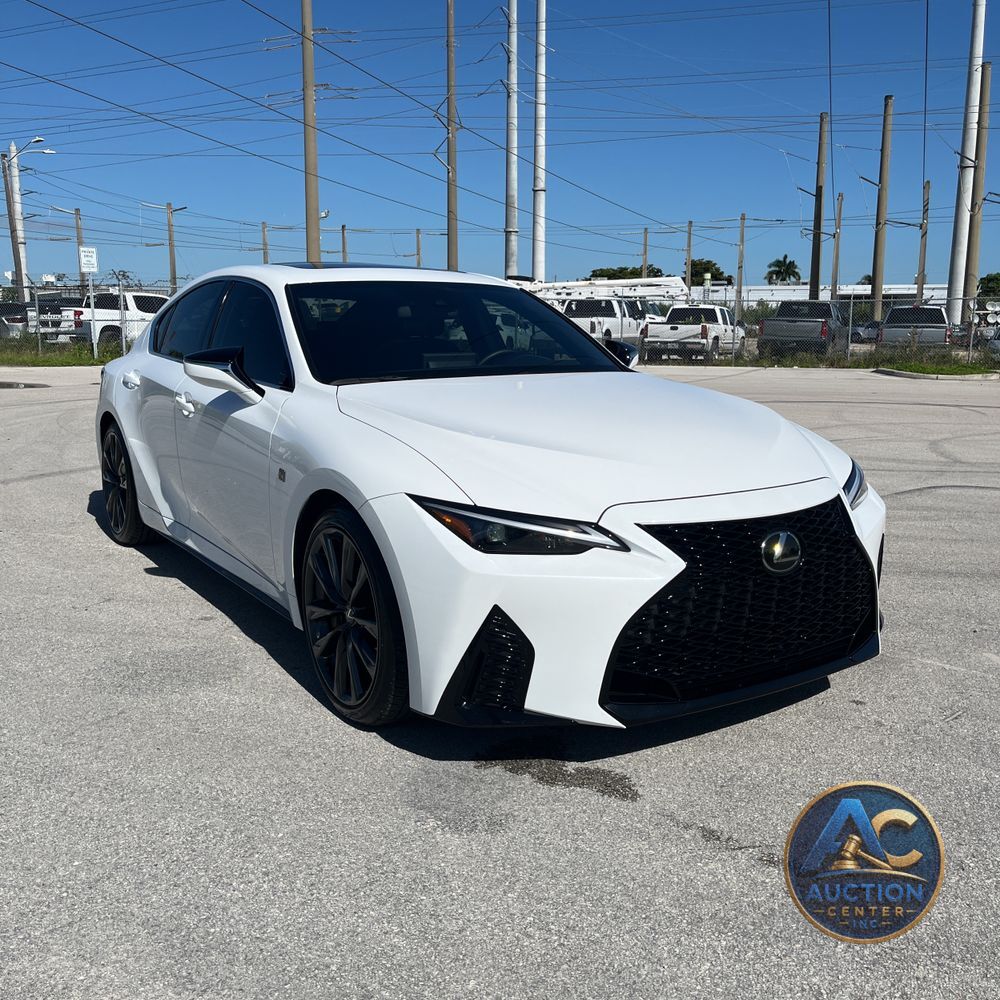 2025 Lexus IS 350 F SPORT Design