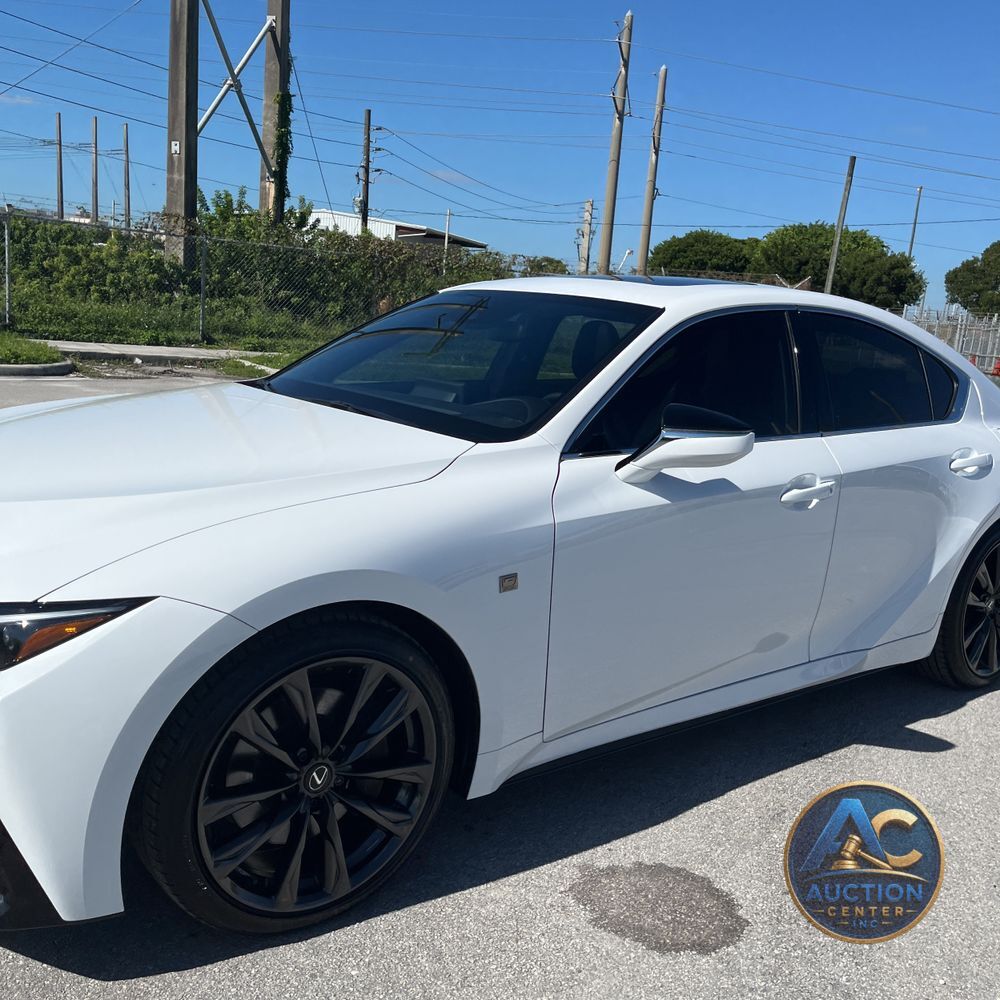 2025 Lexus IS 350 F SPORT Design