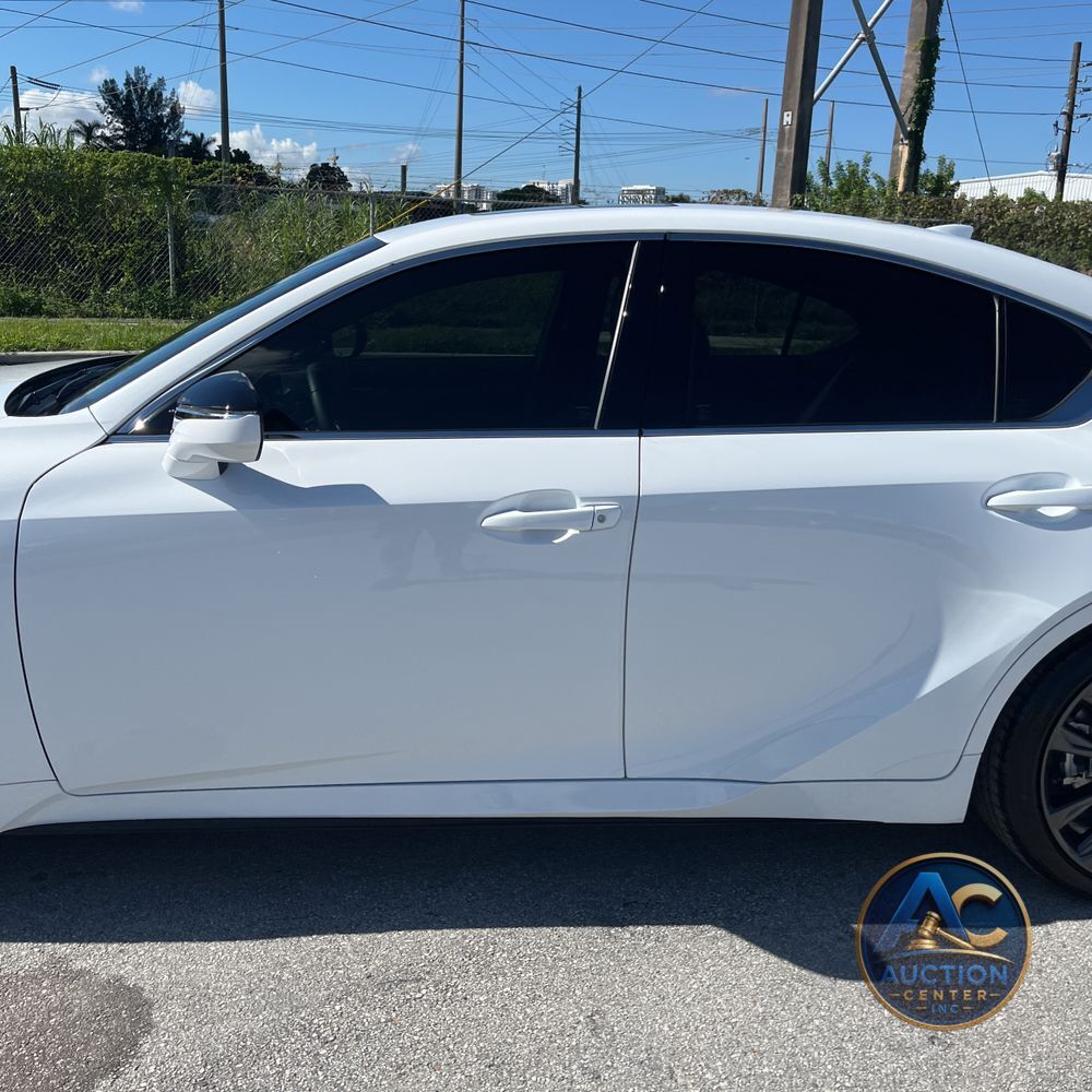 2025 Lexus IS 350 F SPORT Design