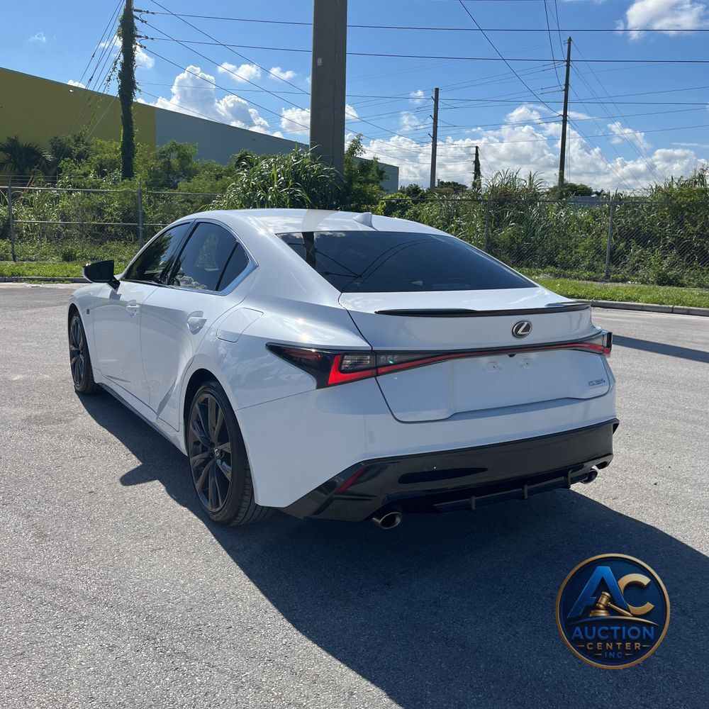 2025 Lexus IS 350 F SPORT Design