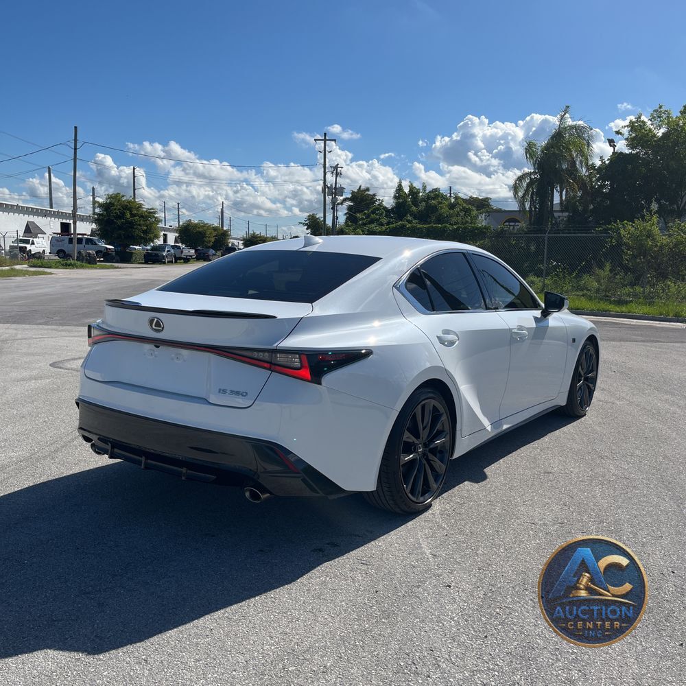 2025 Lexus IS 350 F SPORT Design