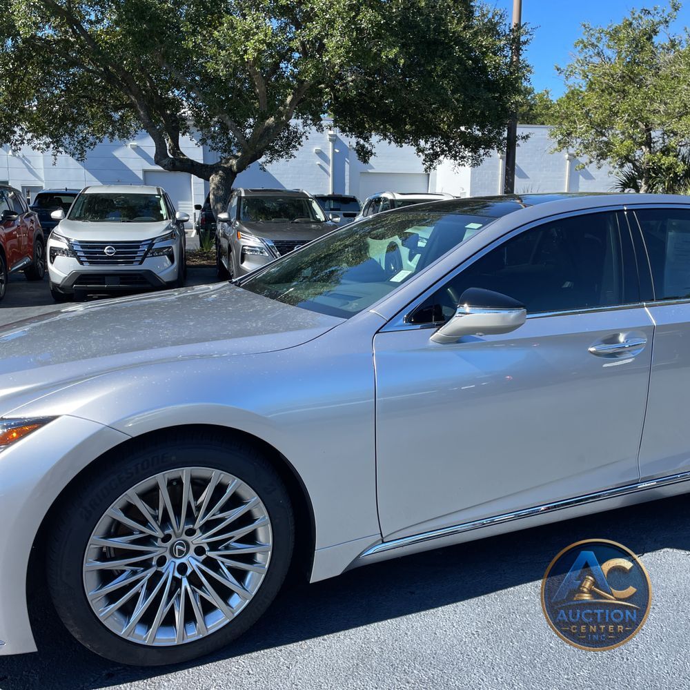 2024 Lexus LS 500 Base