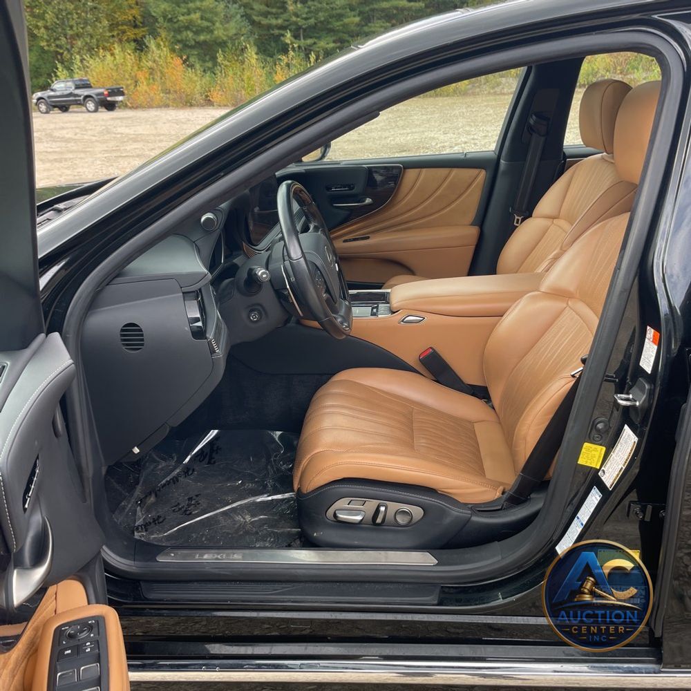 2022 Lexus LS 500 Base