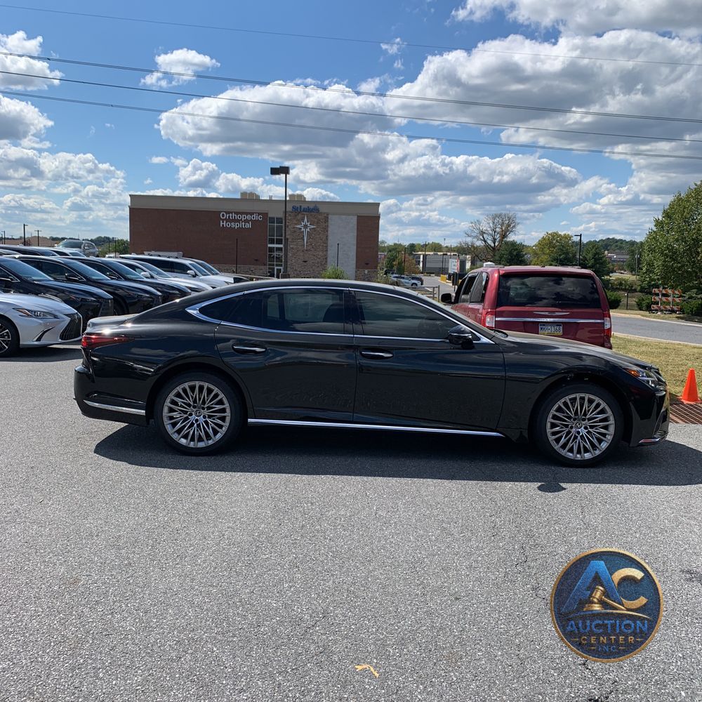 2024 Lexus LS 500 Base