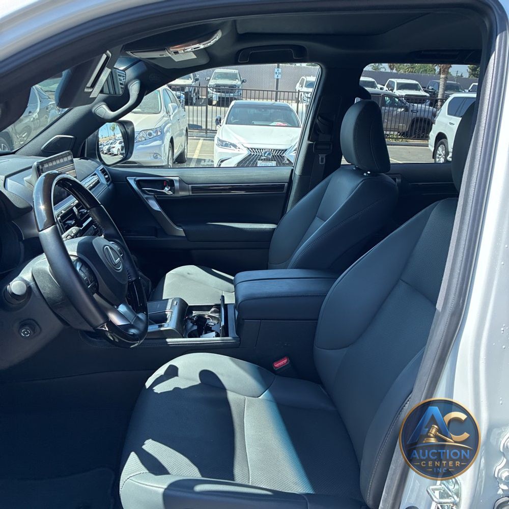 2022 Lexus GX 460 Base