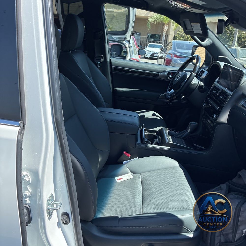 2022 Lexus GX 460 Base