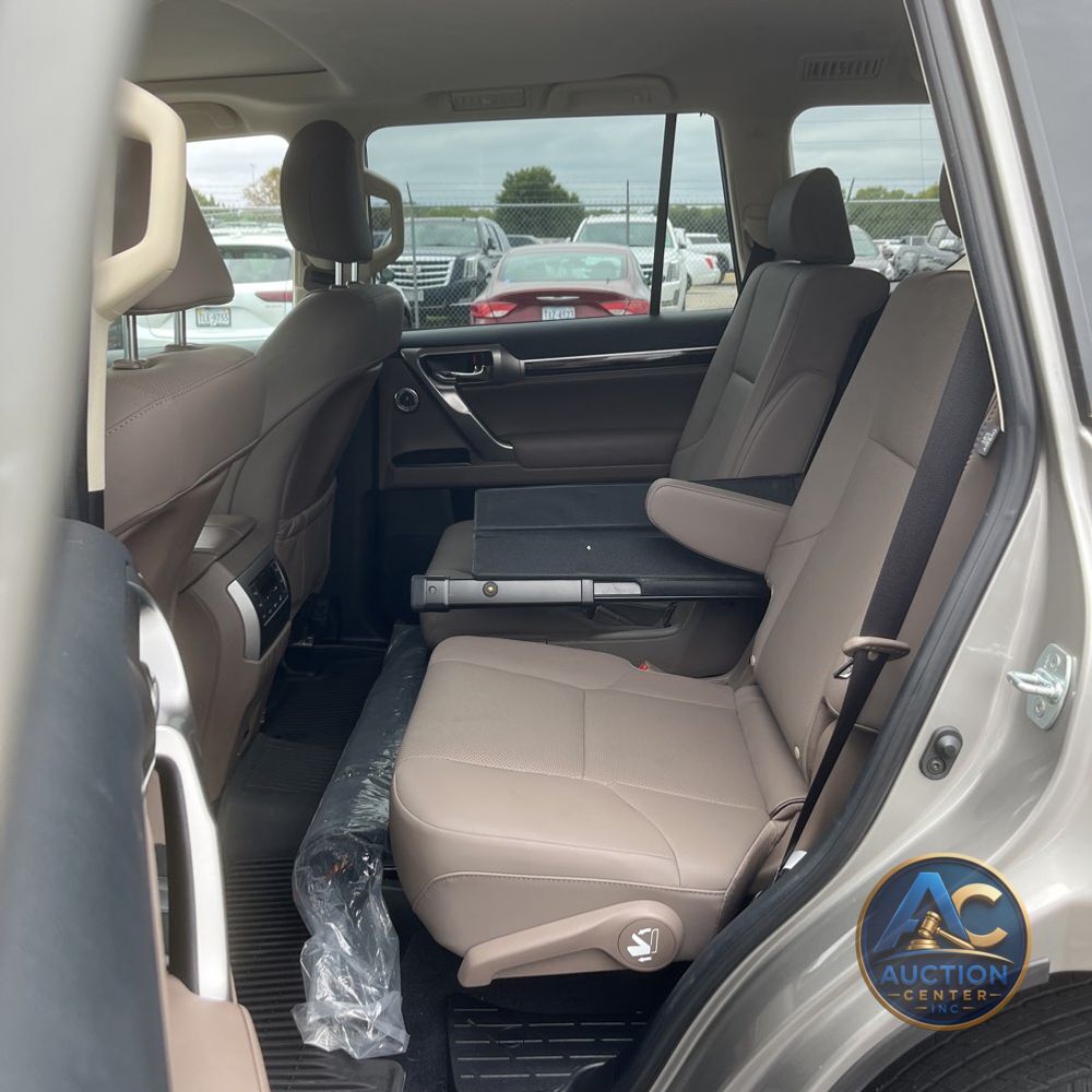 2023 Lexus GX 460 Base