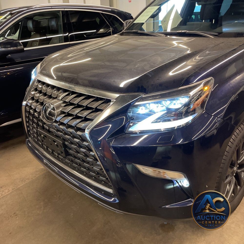 2023 Lexus GX 460 Base
