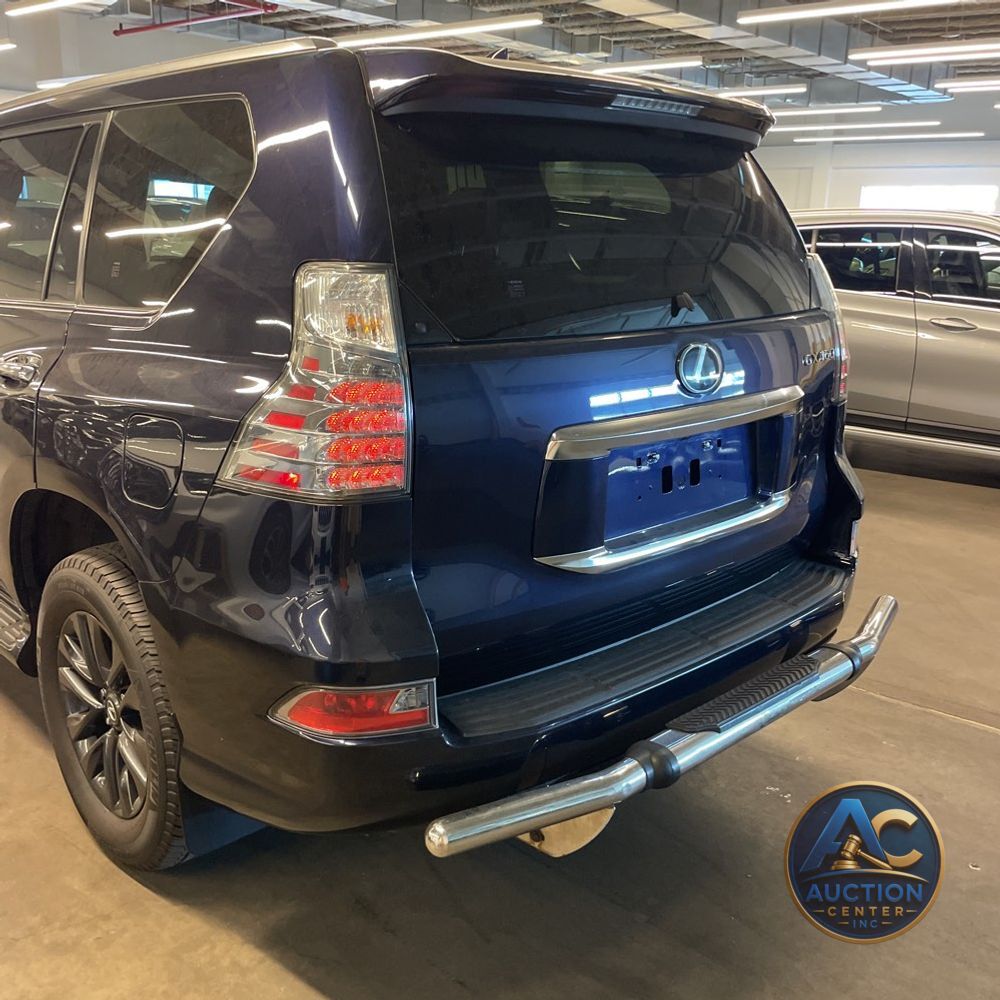 2023 Lexus GX 460 Base