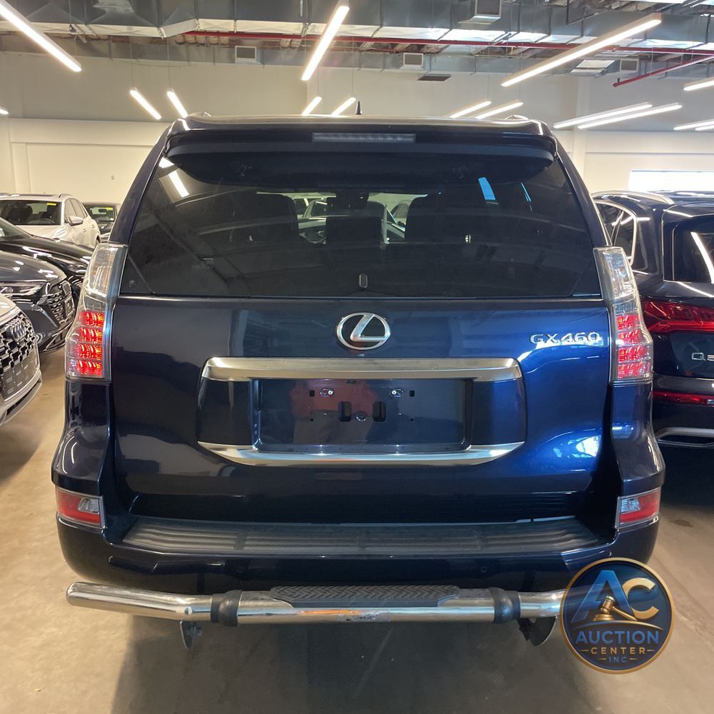 2023 Lexus GX 460 Base