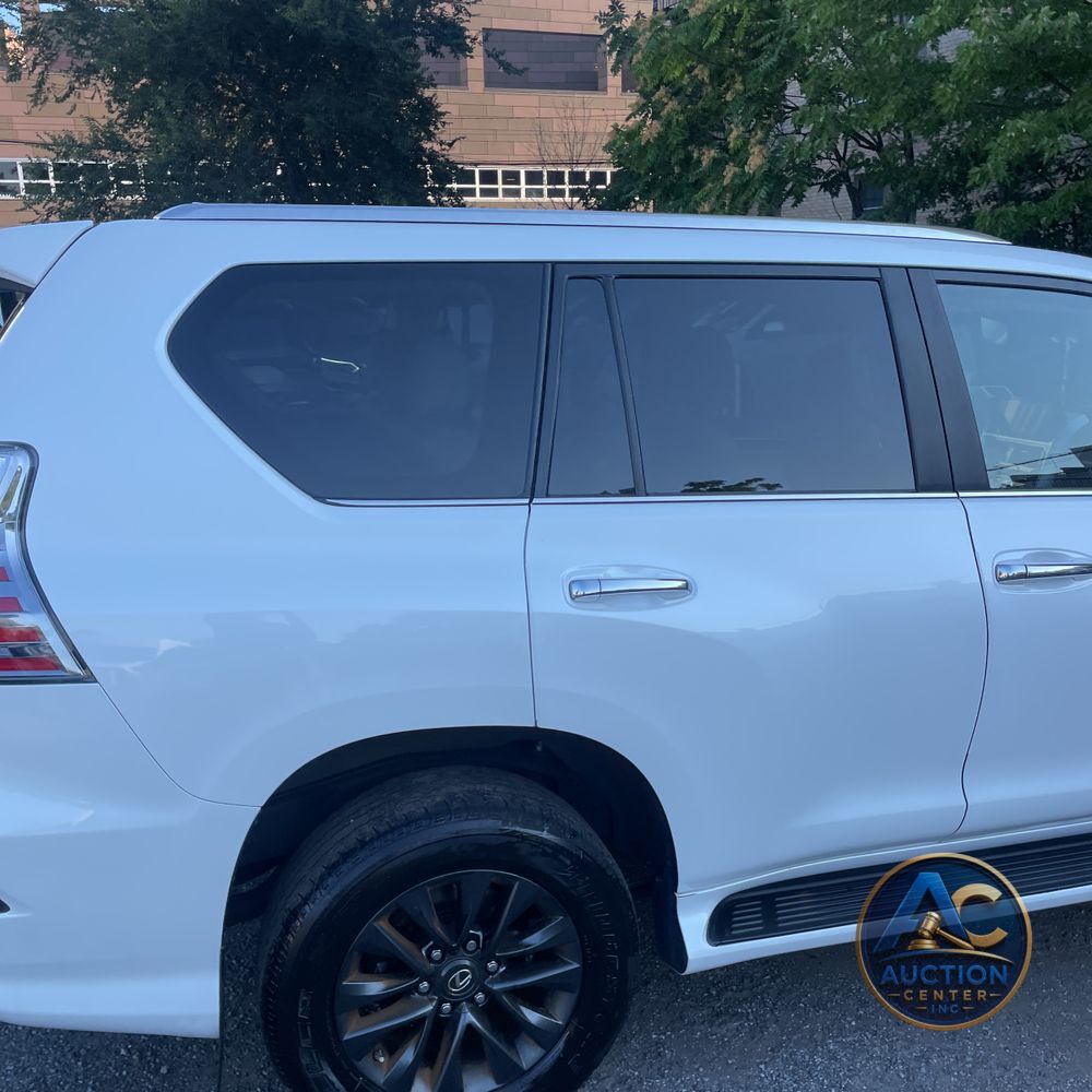 2022 Lexus GX 460 Base