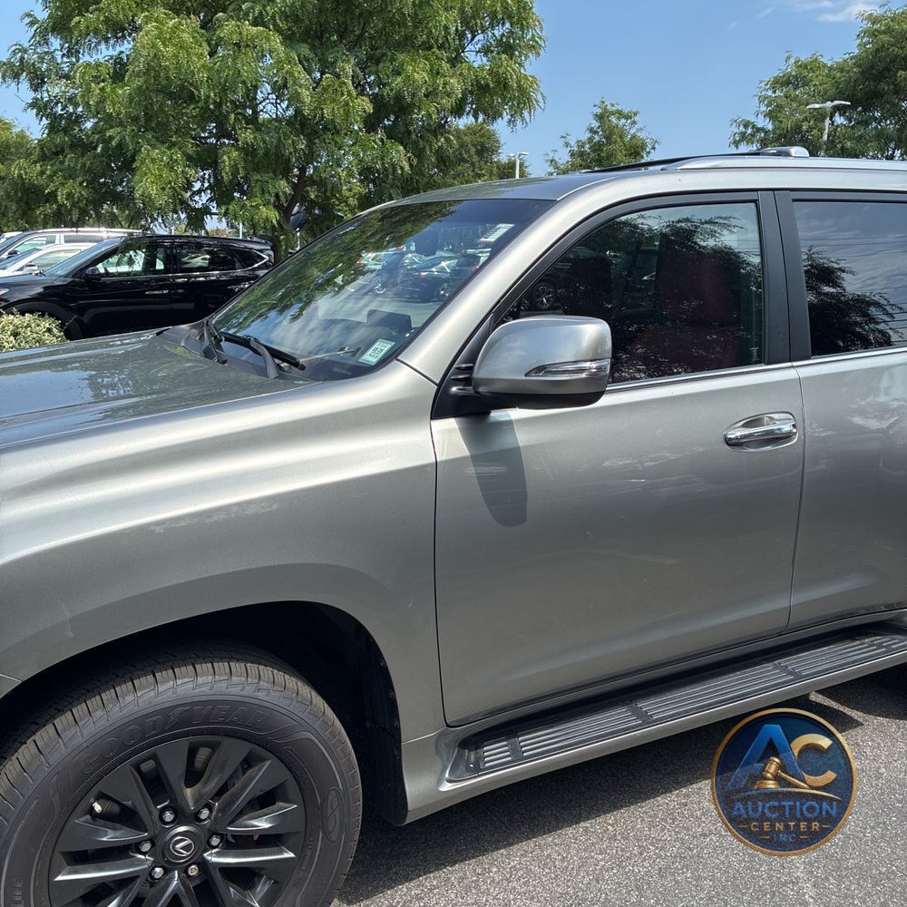 2023 Lexus GX 460 Base