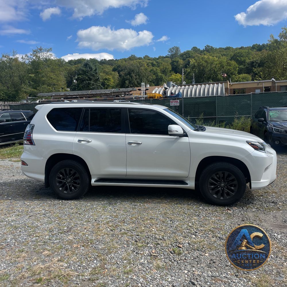 2023 Lexus GX 460 Base