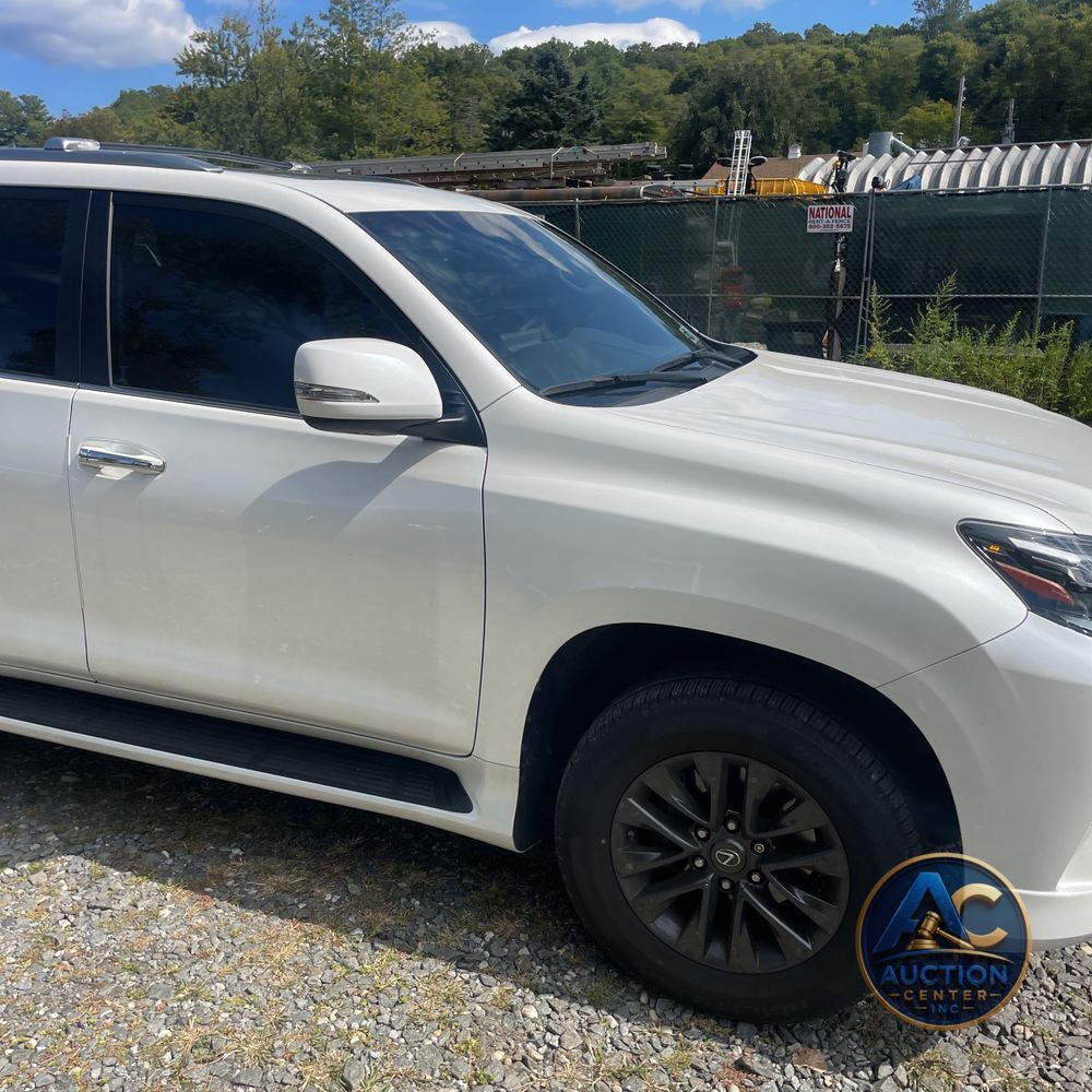 2023 Lexus GX 460 Base