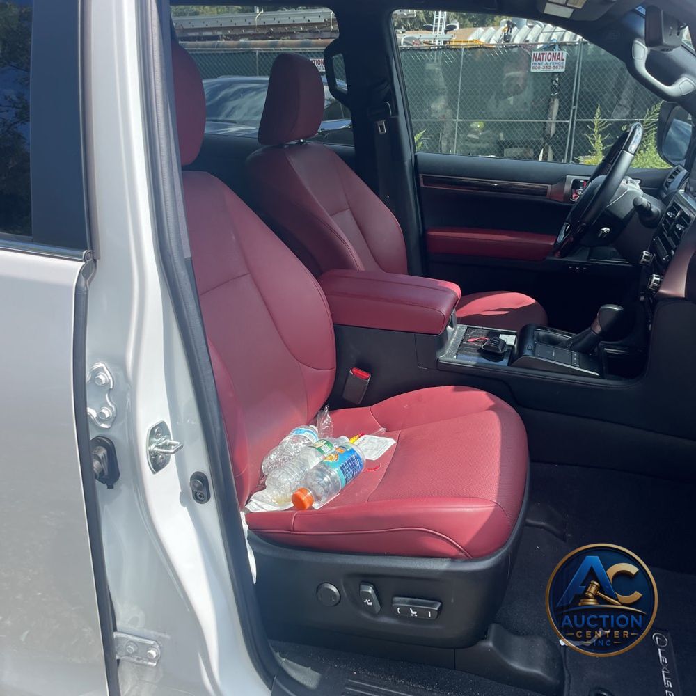 2023 Lexus GX 460 Base
