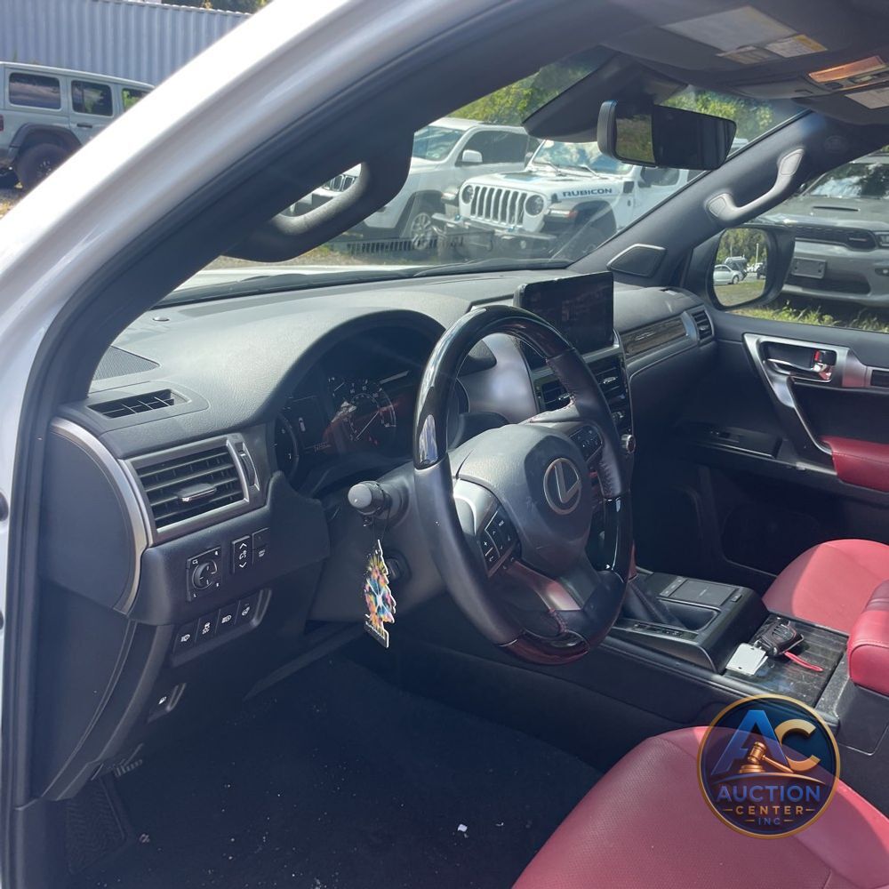 2023 Lexus GX 460 Base