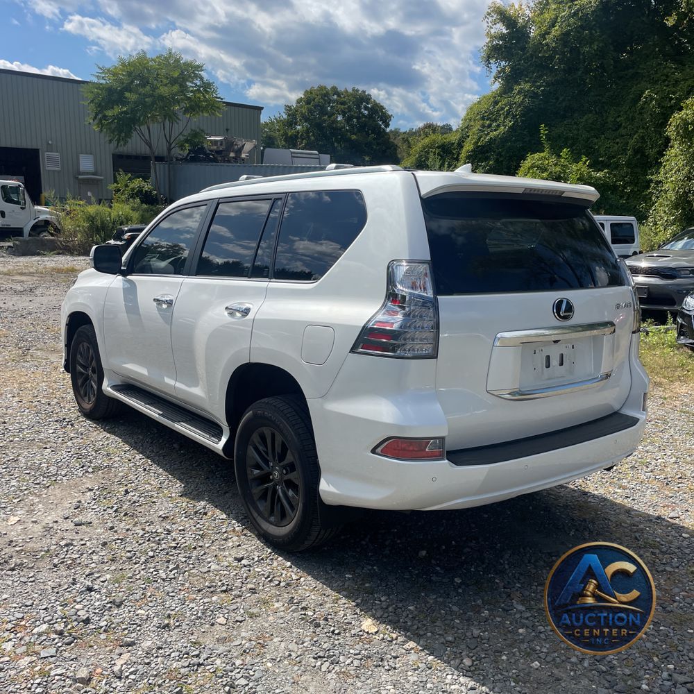 2023 Lexus GX 460 Base
