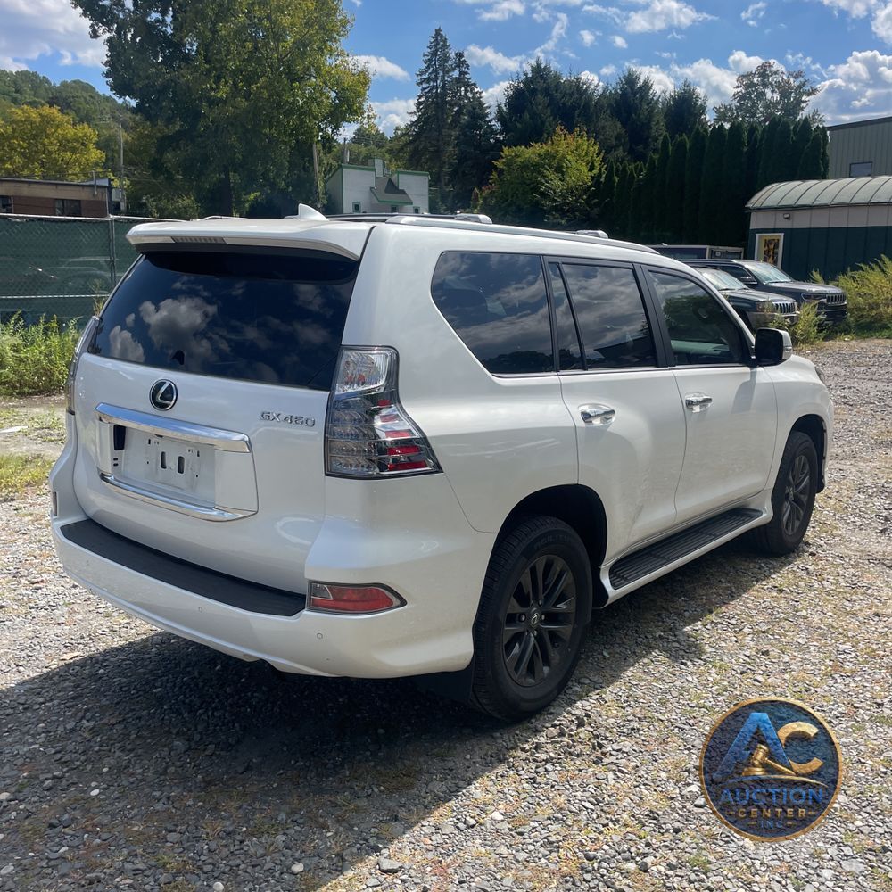 2023 Lexus GX 460 Base
