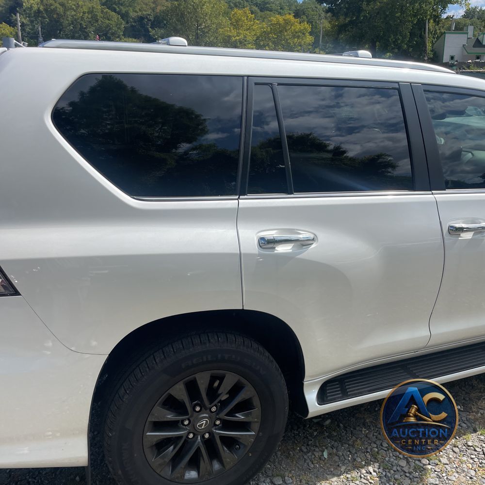 2023 Lexus GX 460 Base