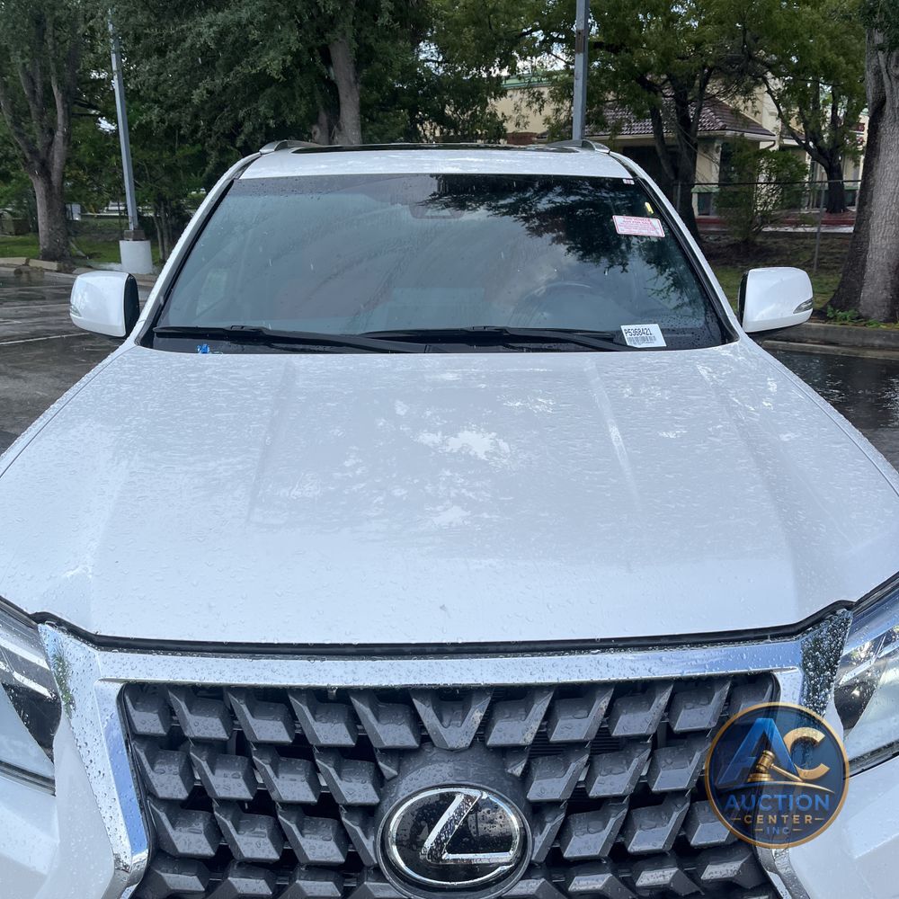 2023 Lexus GX 460 Base