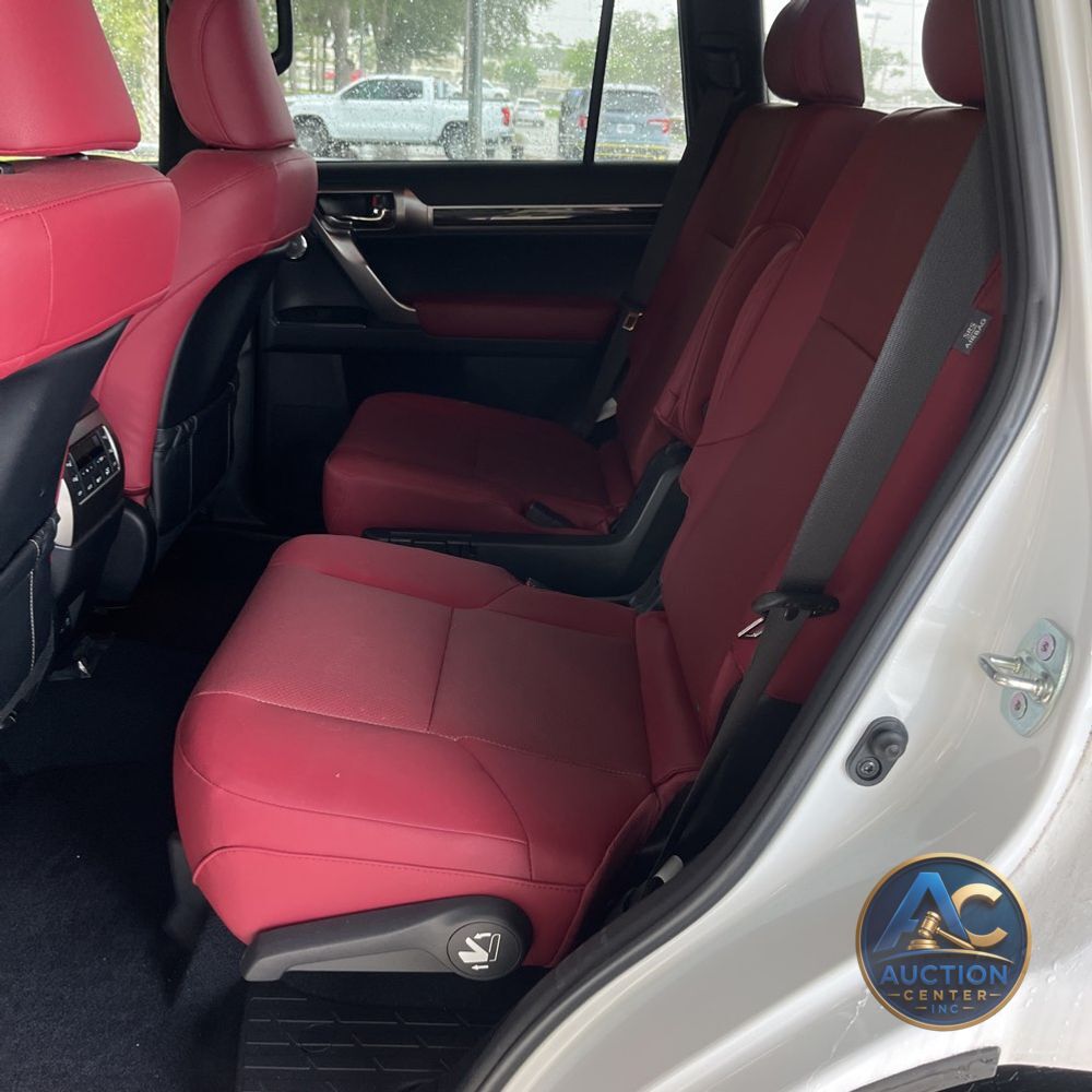 2023 Lexus GX 460 Base