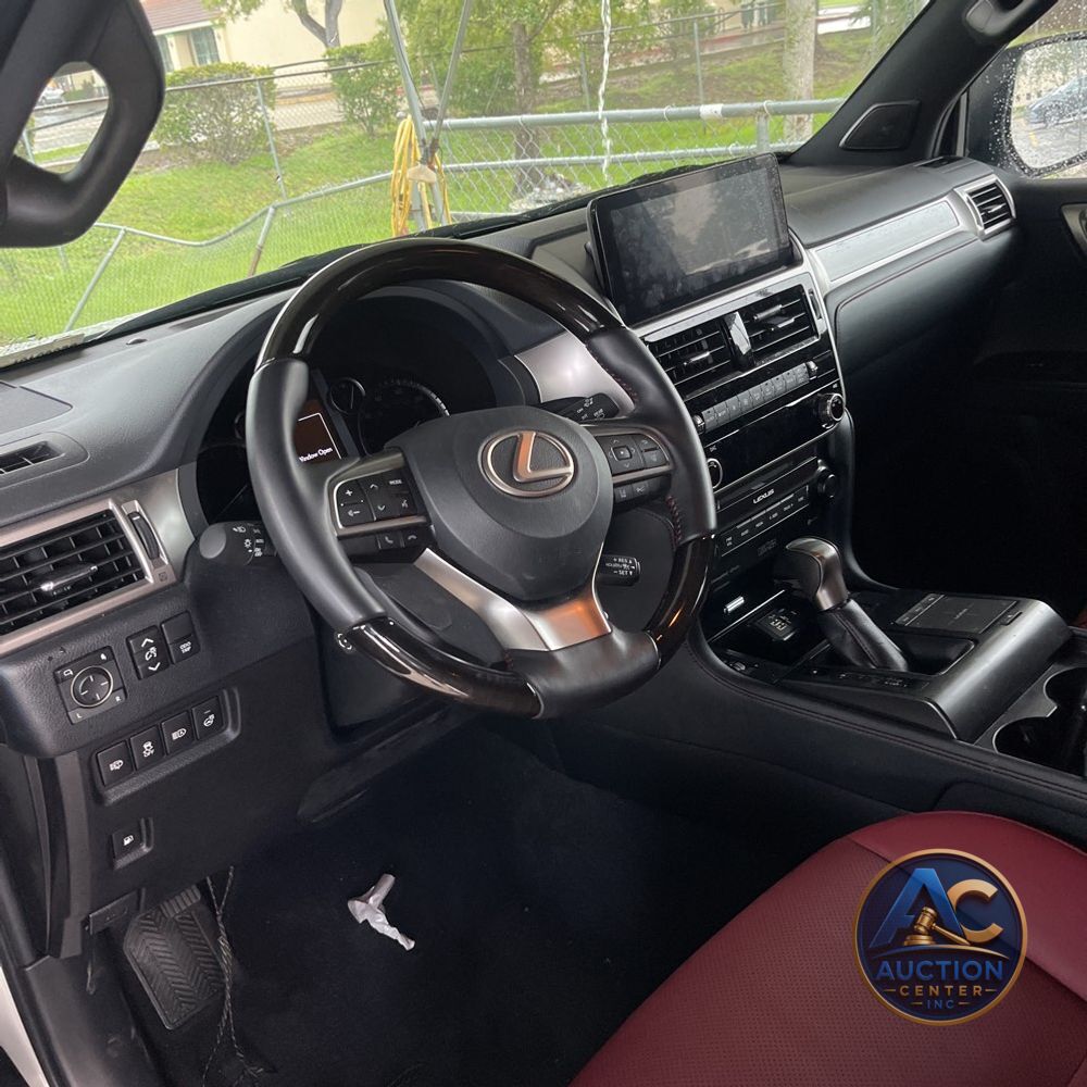 2023 Lexus GX 460 Base
