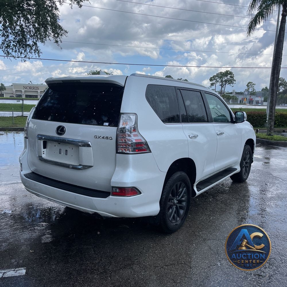2023 Lexus GX 460 Base