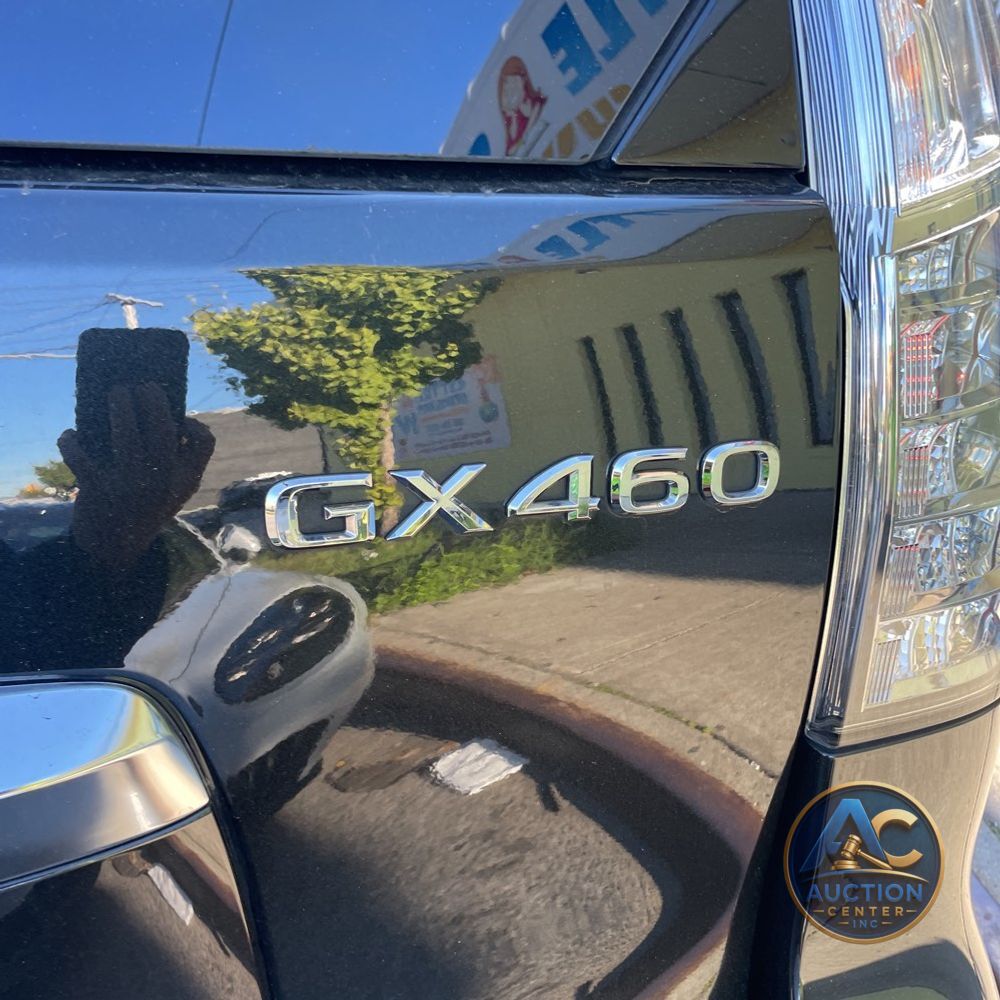 2023 Lexus GX 460 Base