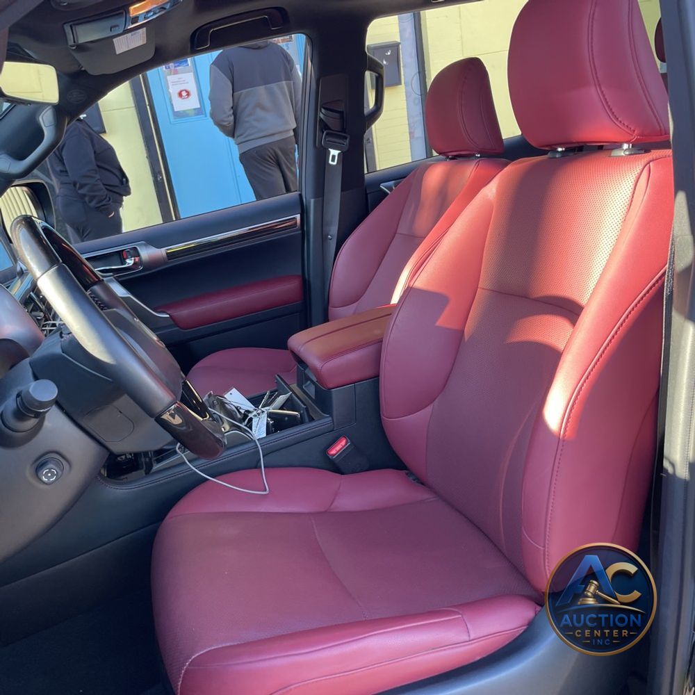 2023 Lexus GX 460 Base