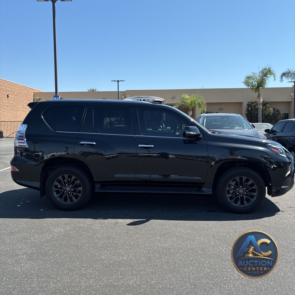 2023 Lexus GX 460 Base