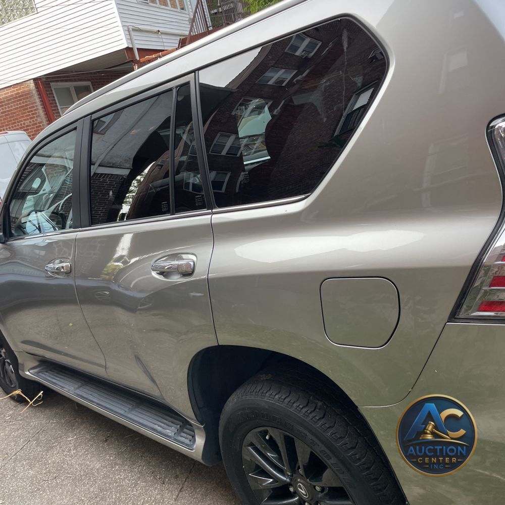 2022 Lexus GX 460 Base