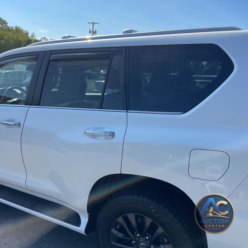 2022 Lexus GX 460 Base