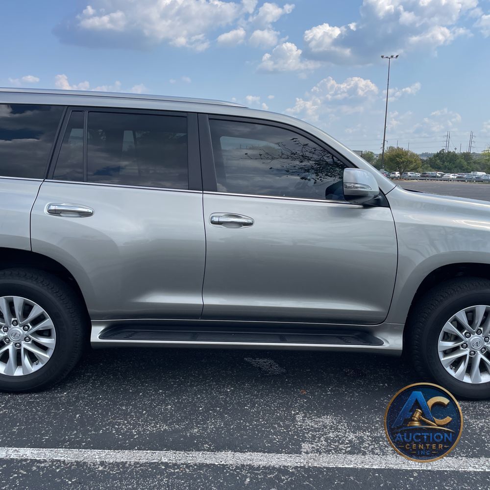 2023 Lexus GX 460 Base