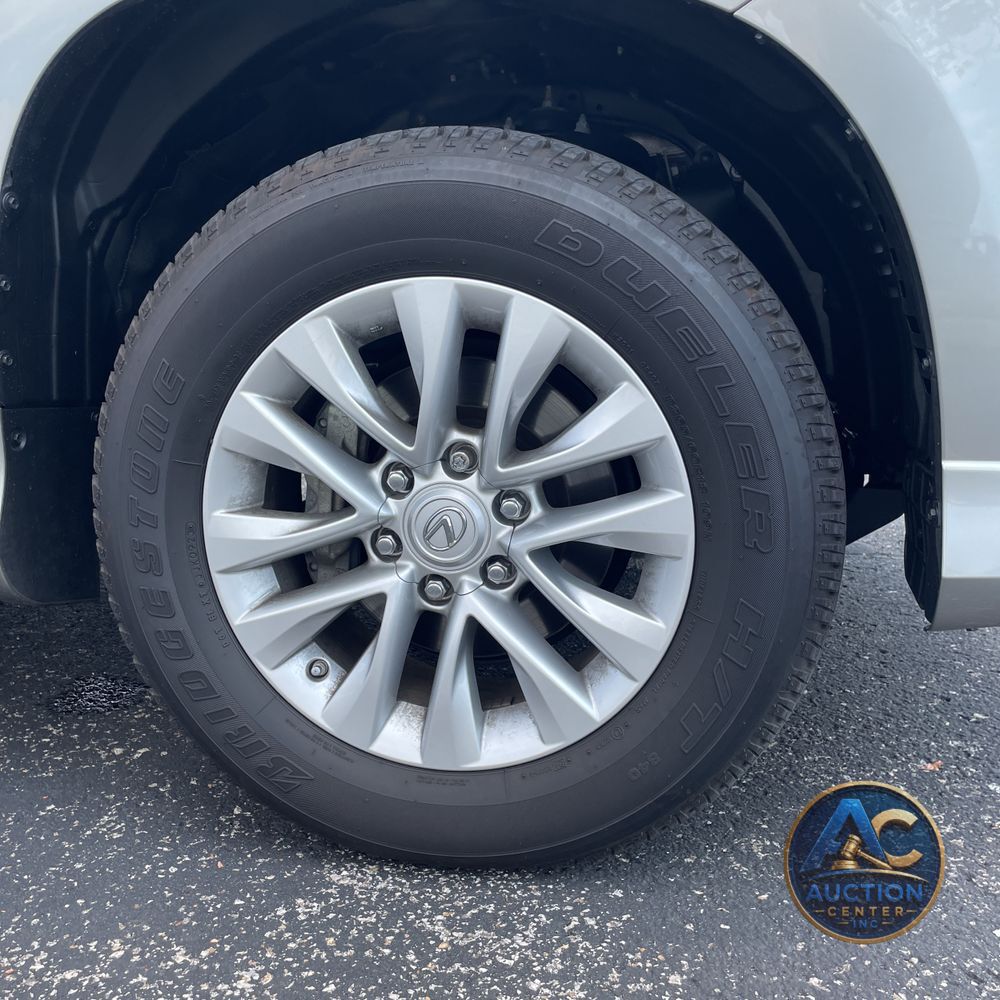 2023 Lexus GX 460 Base