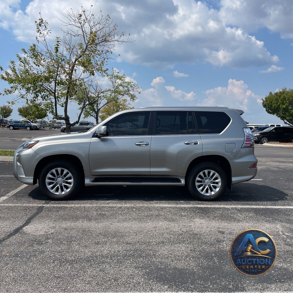 2023 Lexus GX 460 Base