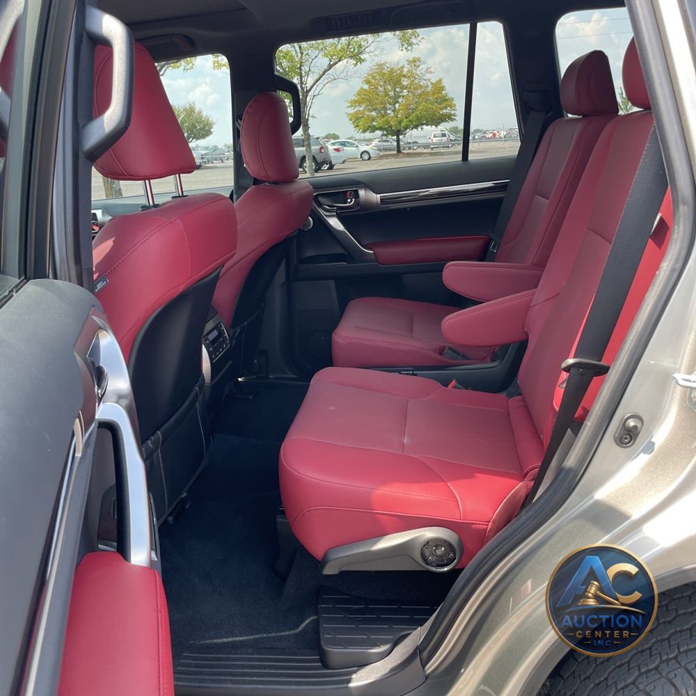 2023 Lexus GX 460 Base