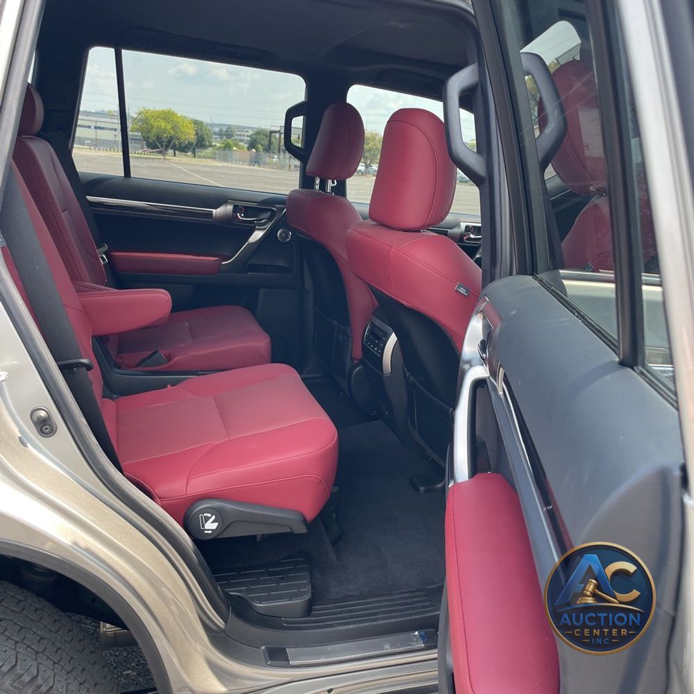 2023 Lexus GX 460 Base