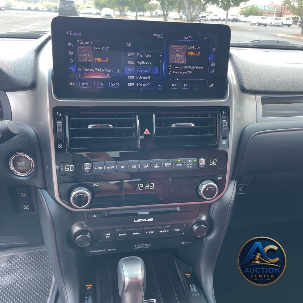 2023 Lexus GX 460 Base