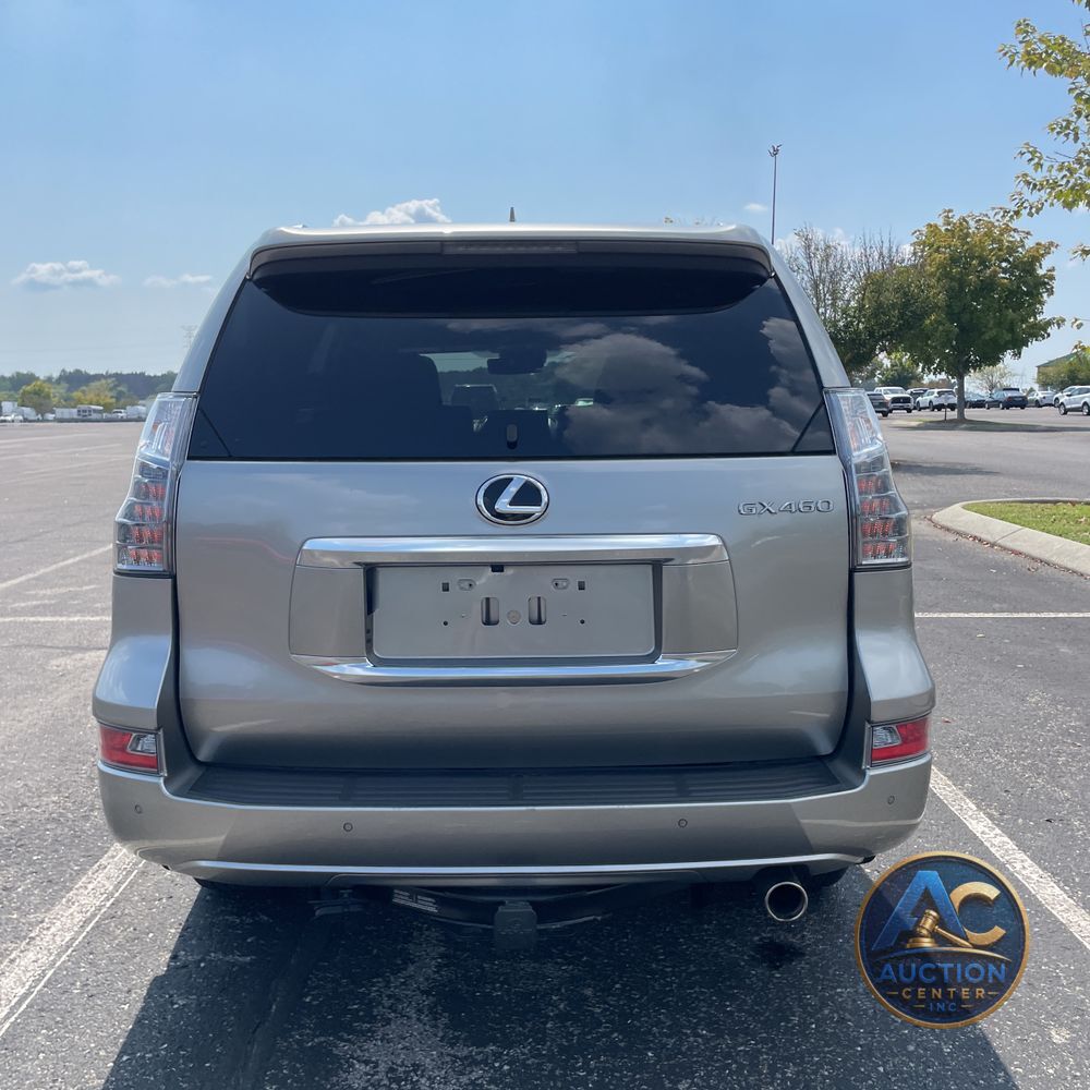 2023 Lexus GX 460 Base