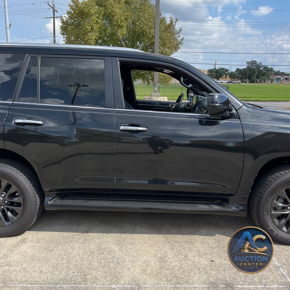 2023 Lexus GX 460 Base