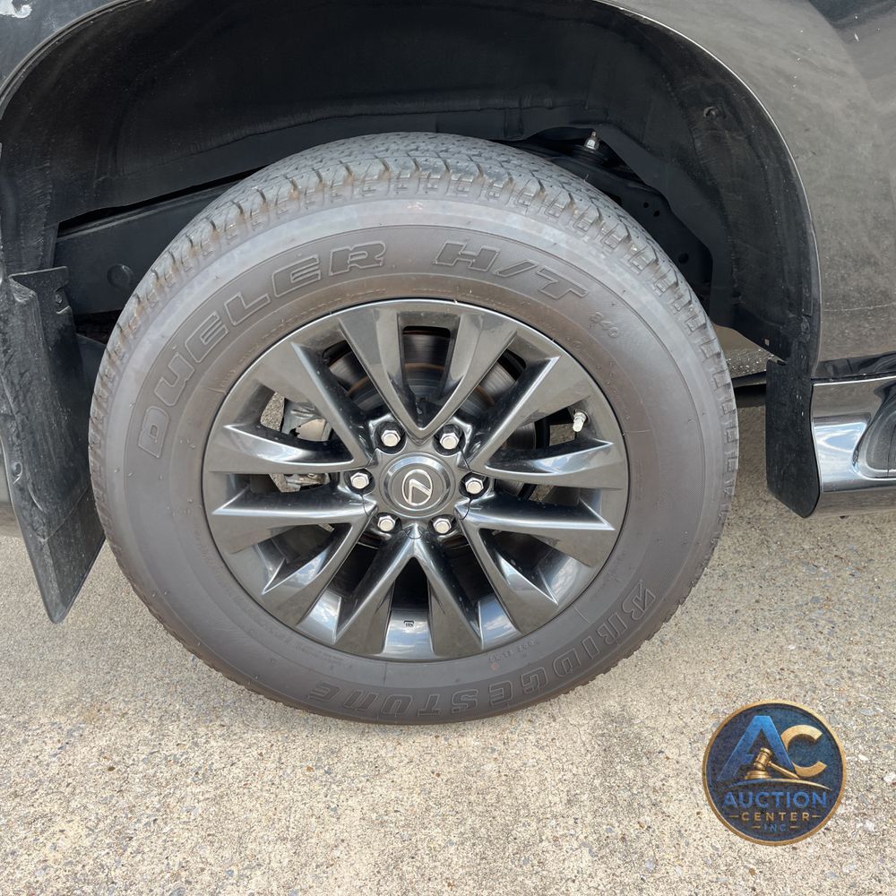 2023 Lexus GX 460 Base